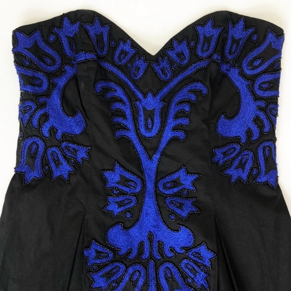 French Connection - Strapless mini dress - Picture 1 of 4